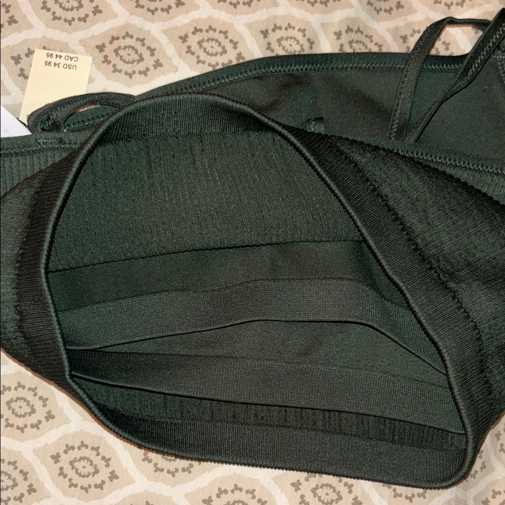 Dark Green Ribbed Crop Top - Picture 4 of 5